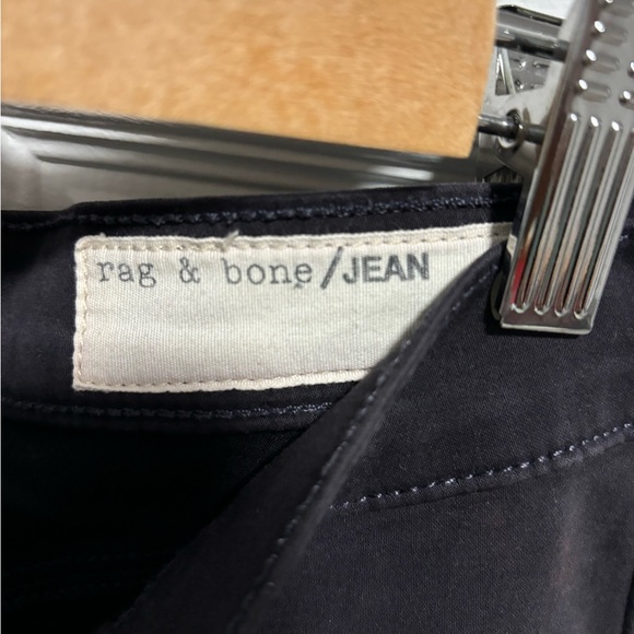 Rag & Bone The Legging Skinny Stretch Jeans in Dark Eggplant - Picture 4 of 7